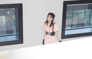 刘萌萌粉嫩柔美写真图片_3