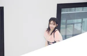 刘萌萌粉嫩柔美写真图片_6