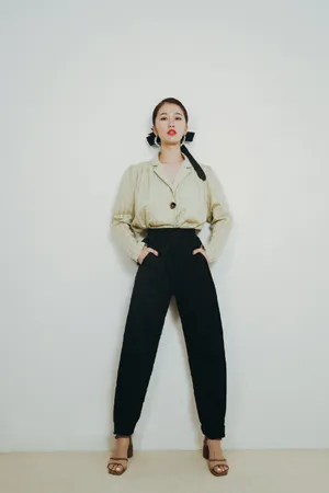 虞书欣盐系清爽性感写真图片_2