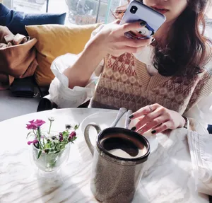 龙政璇下午茶时光慵懒写真_3