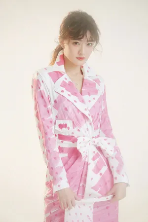 徐璐甜美性感写真图片_6