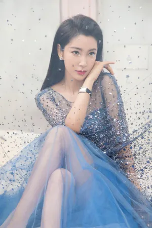 李冰冰性感朦胧光影写真图片_5
