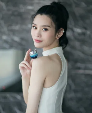 奚梦瑶性感动人代言写真图片_4