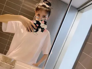 张予曦清新俏皮自拍图片_6