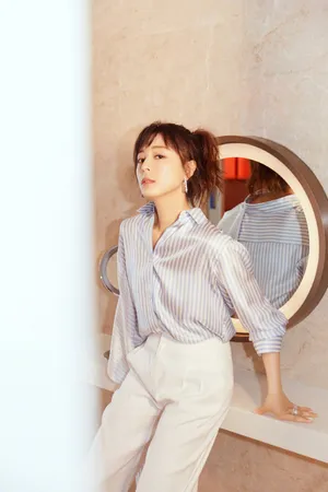 张静初清新甜美写真图片