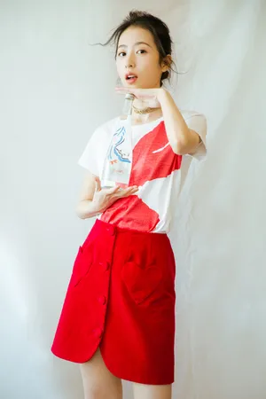 周雨彤清新甜美活动照图片_10
