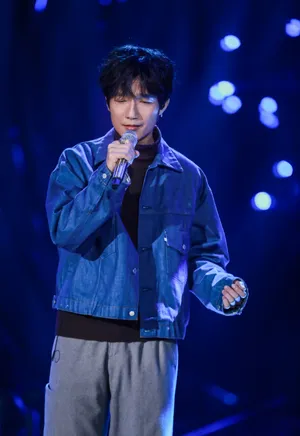 陈楚生歌手2019彩排照片_4