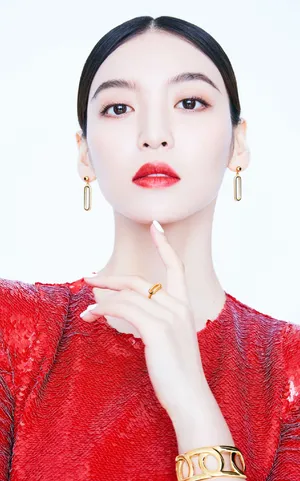 尤靖茹时尚摩登魅力写真大片_6
