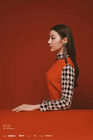 迪丽热巴百变风情性感写真图片_5