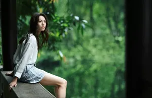 钟楚曦春日小清新时尚写真图片_6