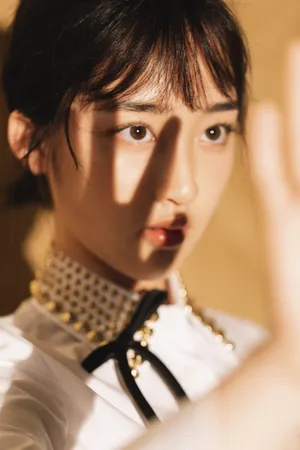 邓恩熙清新秀甜美写真图片_2