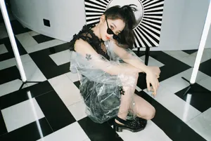 欧阳娜娜性感时尚写真图片_2