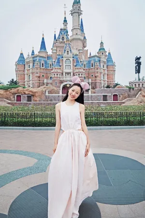 江一燕可爱俏皮写真图片_8