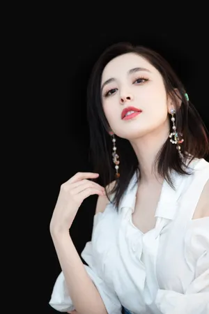 古力娜扎清新甜美写真图片_4