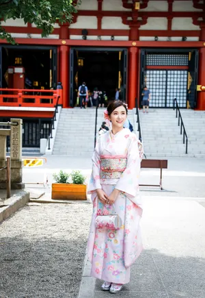 唐熙日式和服性感甜美写真