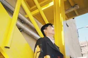 刘昊然帅气迷人侧颜写真图片_2