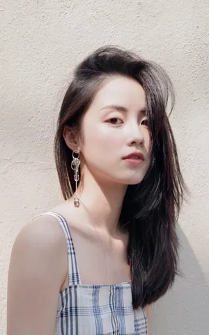 章乐韵性感妩媚迷人写真图片_4