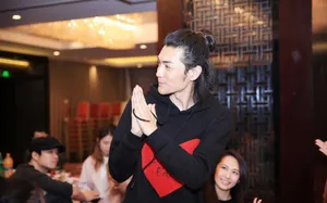 季晨绅士魅力写真_4