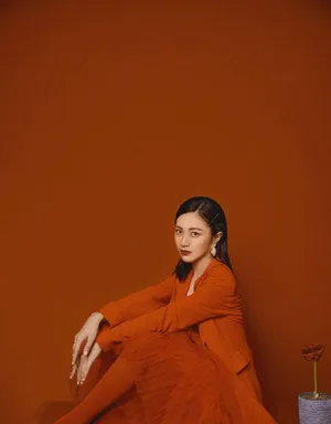 包文婧性感时尚大片写真图片