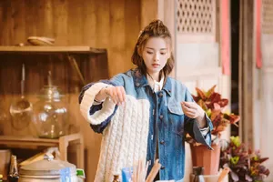 杨超越《哈哈农夫》可爱剧照图片_7