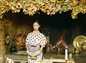 倪妮冷艳迷人时尚杂志写真大片