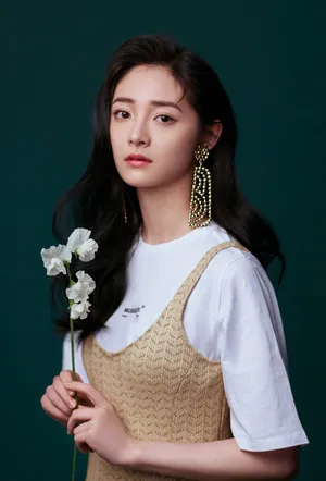 周洁琼清新柔美时尚写真图片_7