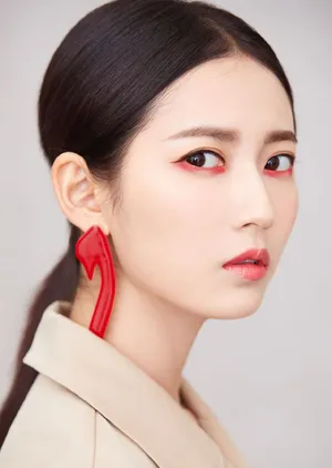 陈钰琪性感靓丽写真图片_2