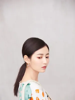 陈钰琪性感靓丽写真图片_3