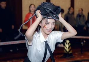 袁姗姗斯巴达勇士赛甜美图片_5