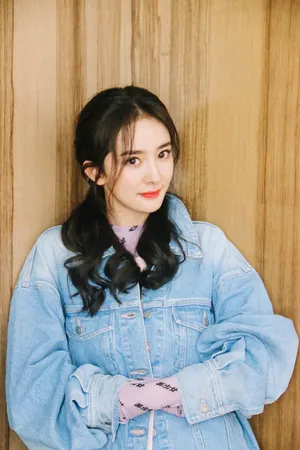 杨幂甜美俏皮写真图片_4
