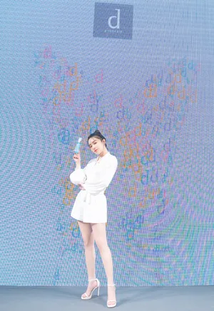 阚清子仙气甜美写真图片_8