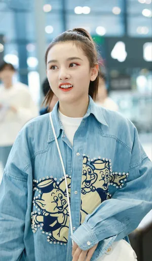 宋祖儿俏皮可爱私服图片_7
