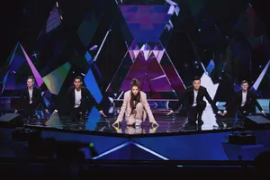 迪丽热巴《创造营2019》剧照海报图片_7