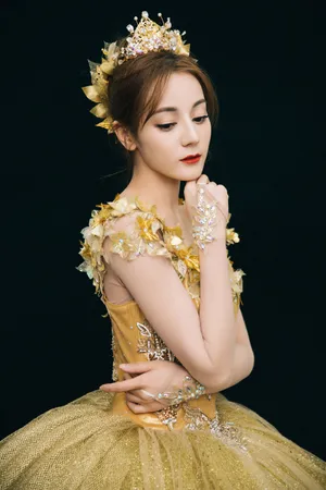 迪丽热巴芭蕾女孩唯美写真图片_2
