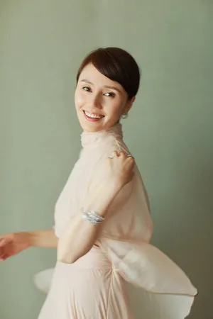 袁泉北京国际电影节温婉写真图片_5