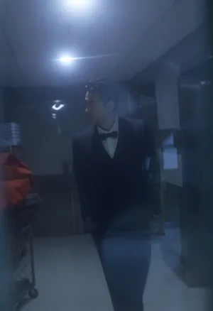 纪凌尘雅痞帅气西装写真图片_2