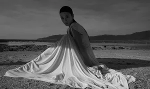 angelababy优雅性感海边写真图片_8