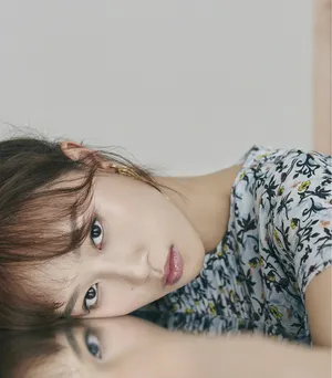 蓝盈莹生日快乐甜美写真图片_1