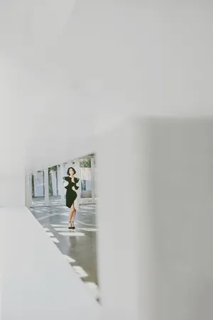 朱丹性感时尚光影写真图片_1