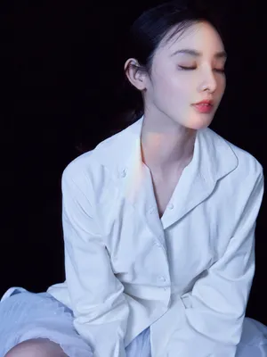 彭小苒性感时尚大片写真图片_7