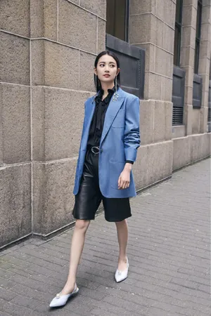 陈钰琪性感时尚街拍图片