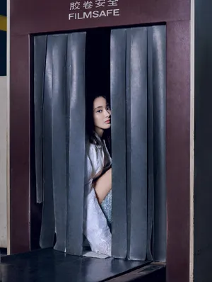 彭小苒时尚杂志写真图片_4