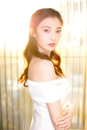 田依桐性感迷人活动写真图片_5