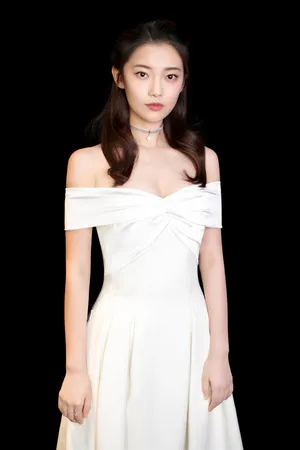 田依桐性感迷人活动写真图片_8