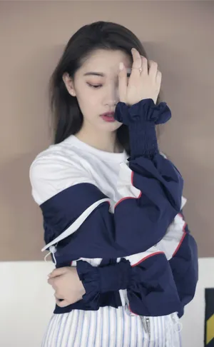 田依桐休闲率性时尚写真图片_4