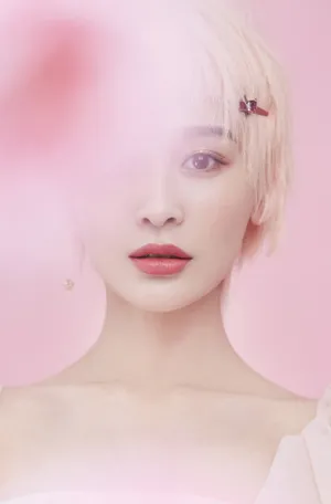 海铃妩媚动人时尚写真图片_4