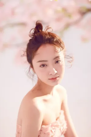 孙铱唯美仙气写真图片_2