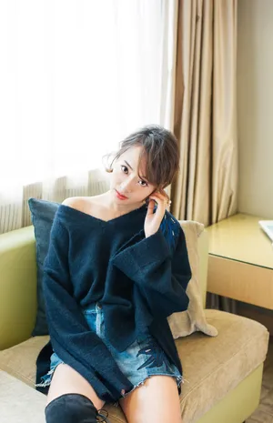 孙铱性感迷人活动照图片_2