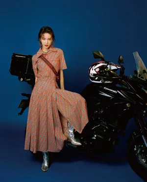 金晨百变风格时尚写真图片