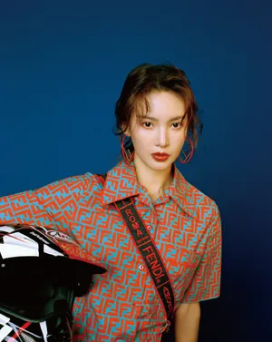 金晨百变风格时尚写真图片